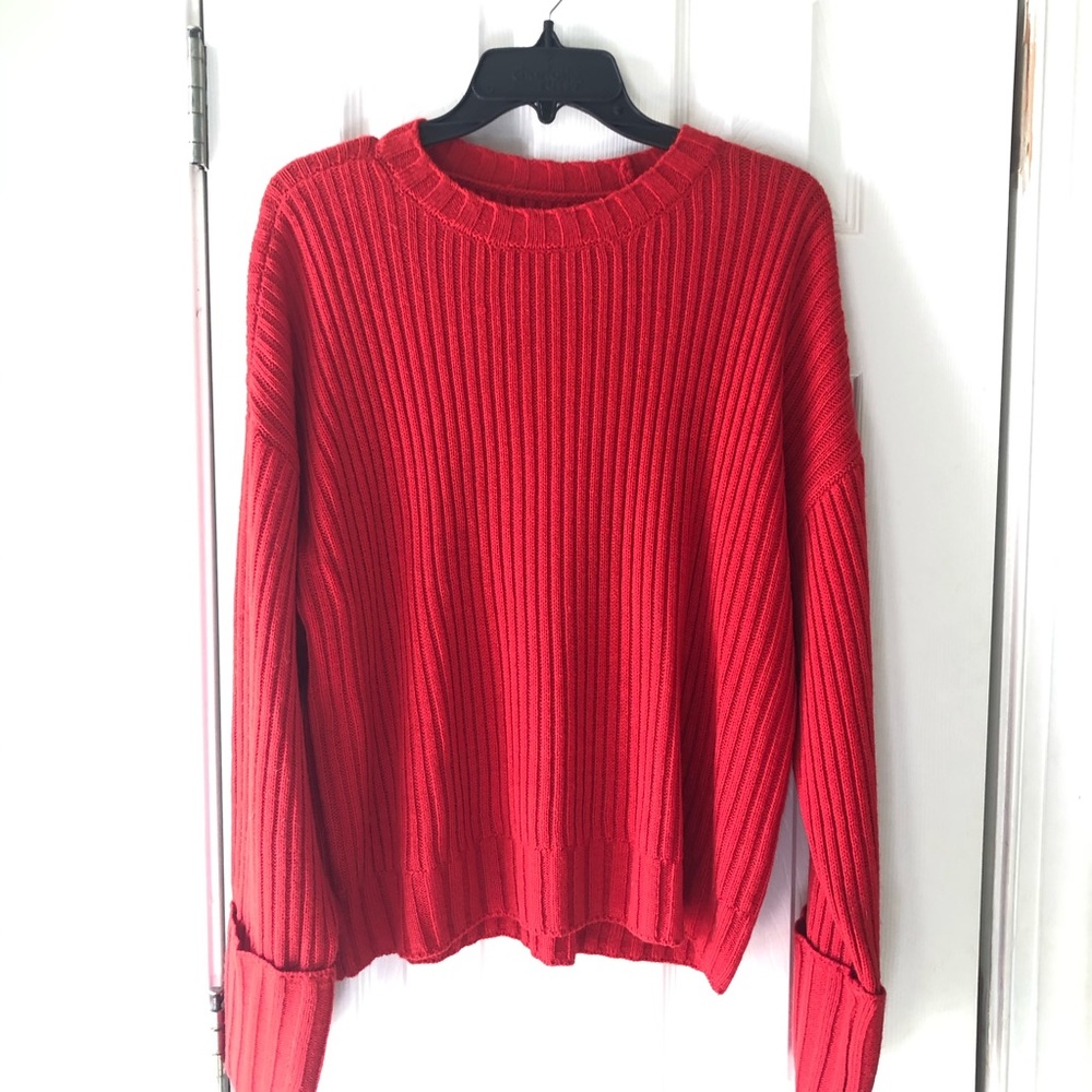 NWT Nine West Size Large Red Crew Neck Sweater